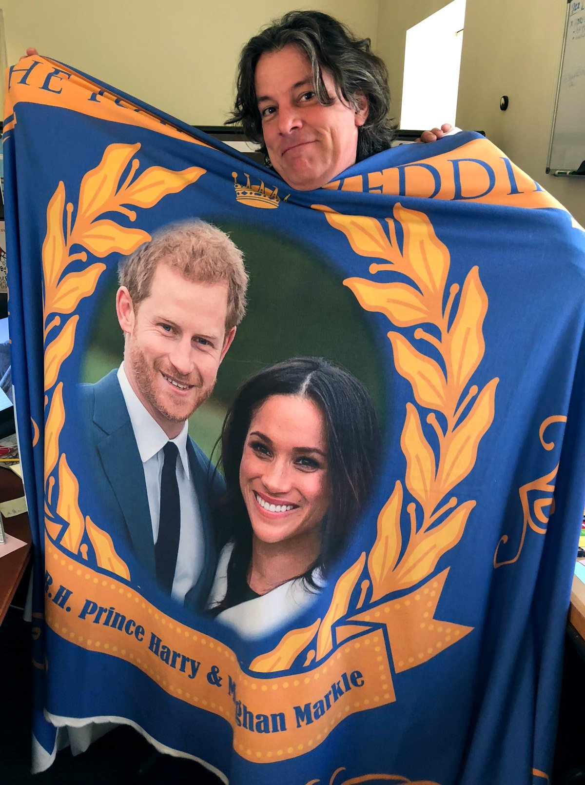 The Middle Prince Harry Mehgan Markle Blanket